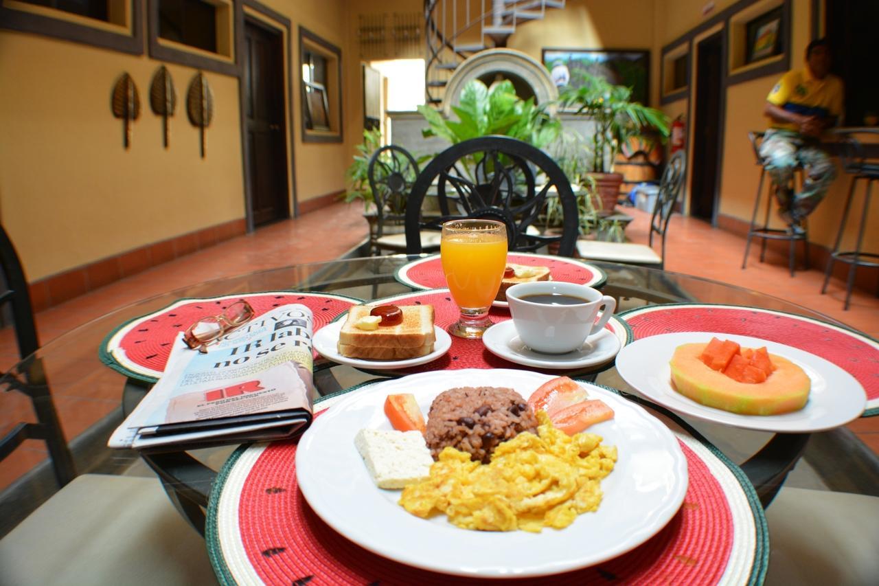 Hotel Los Balcones De ชีนันเดกา ภายนอก รูปภาพ