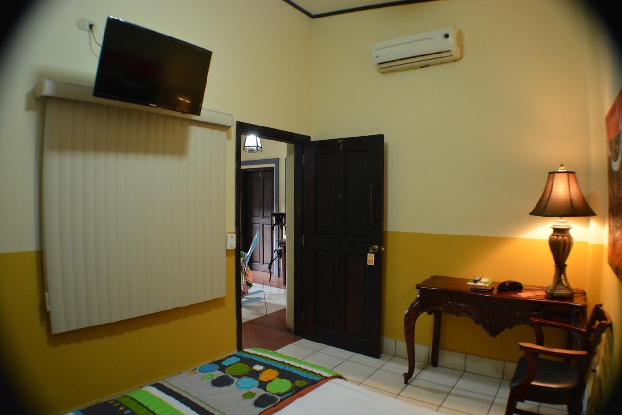 Hotel Los Balcones De ชีนันเดกา ภายนอก รูปภาพ