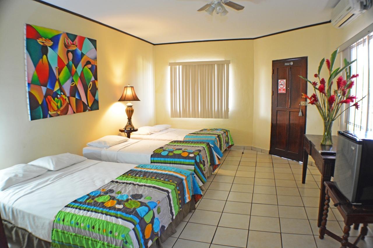 Hotel Los Balcones De ชีนันเดกา ห้อง รูปภาพ