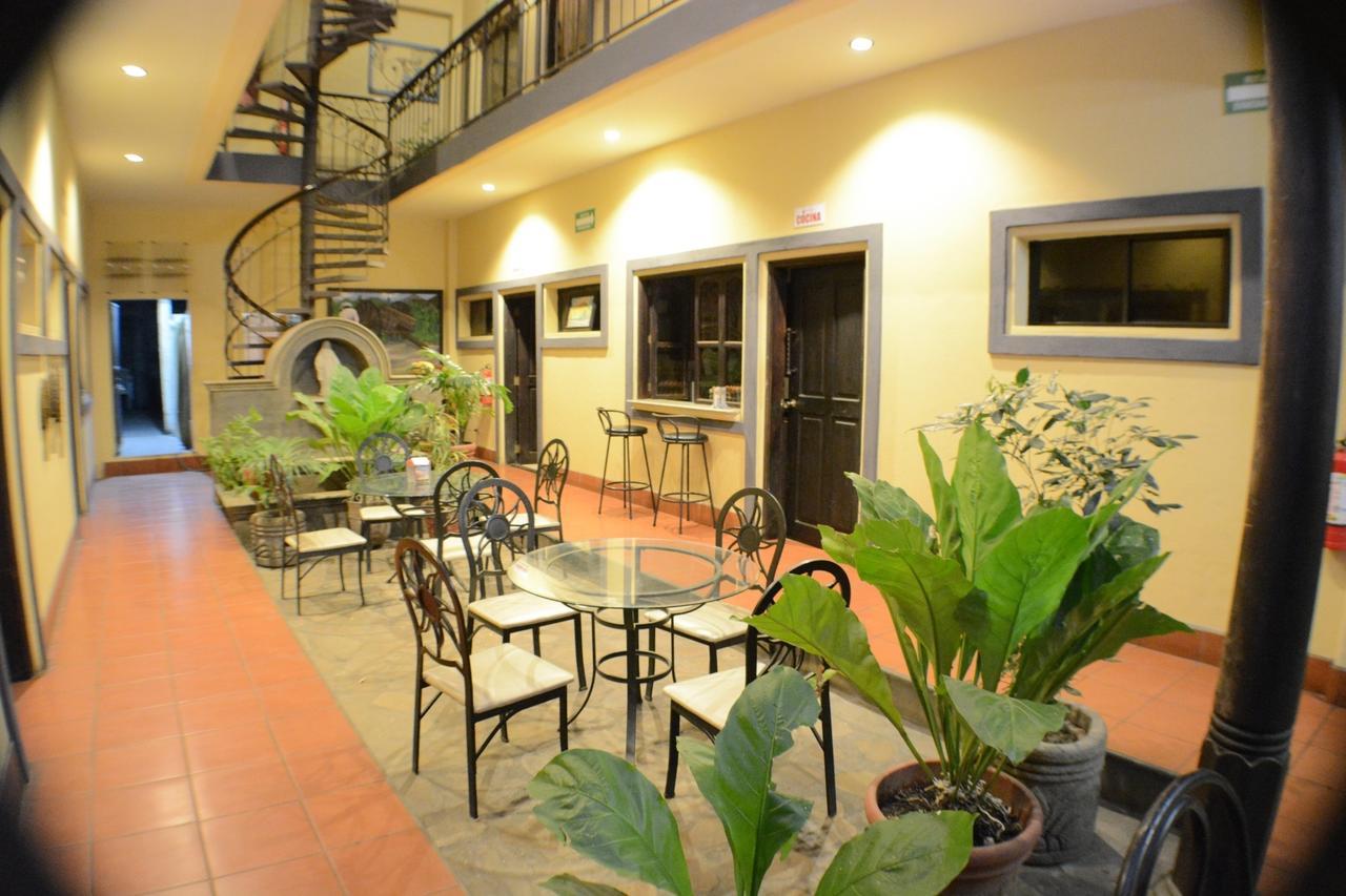Hotel Los Balcones De ชีนันเดกา ภายนอก รูปภาพ