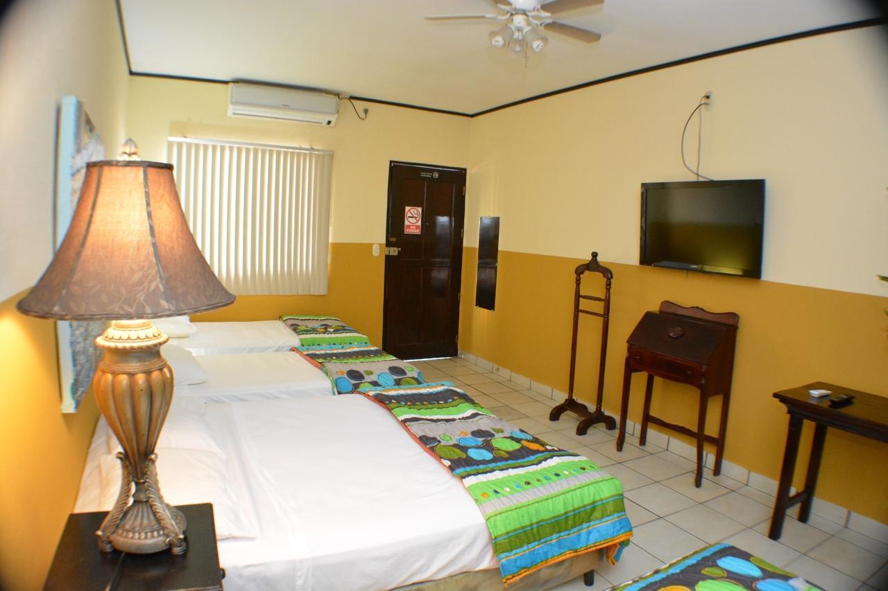 Hotel Los Balcones De ชีนันเดกา ภายนอก รูปภาพ