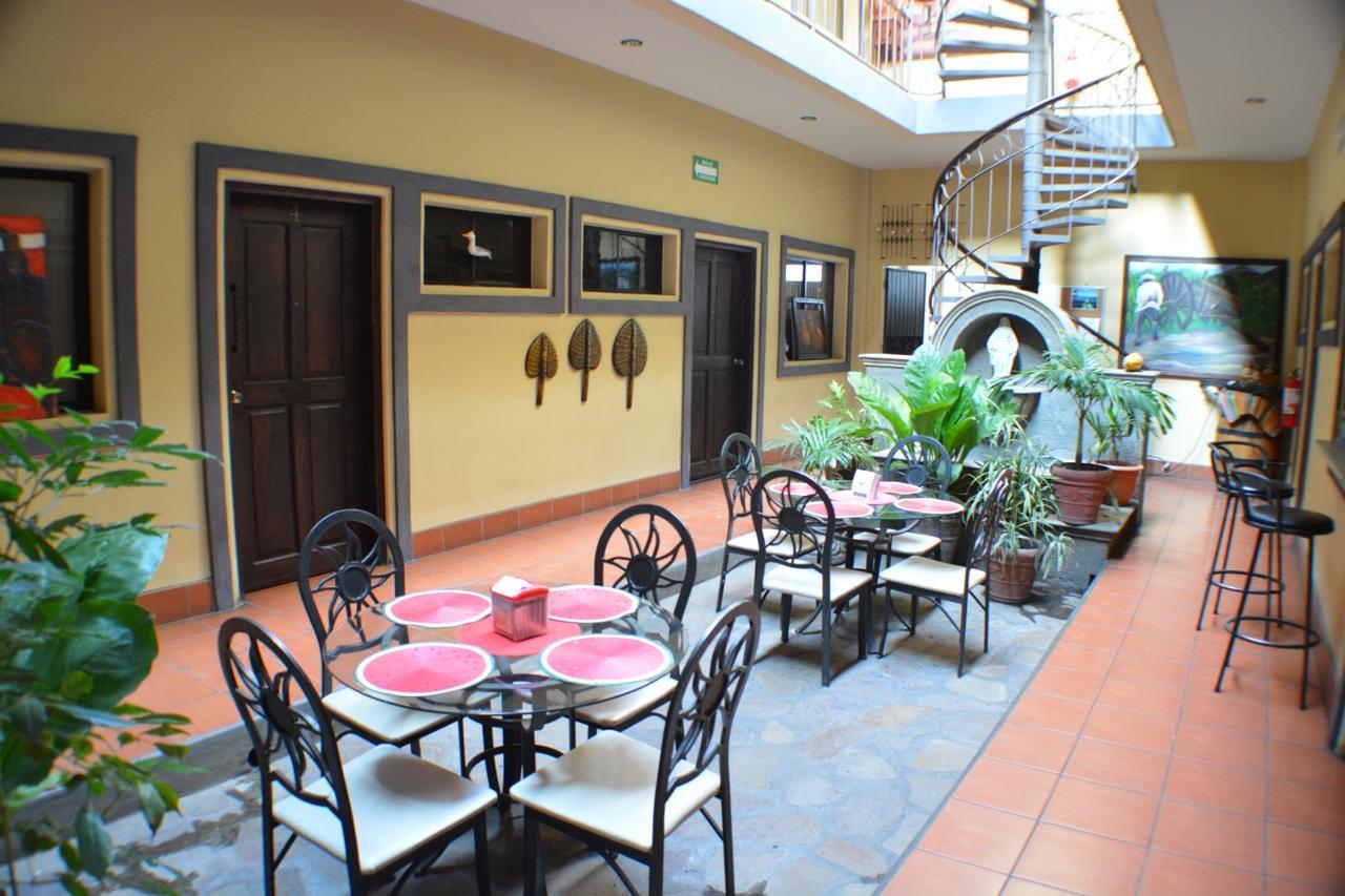 Hotel Los Balcones De ชีนันเดกา ภายนอก รูปภาพ